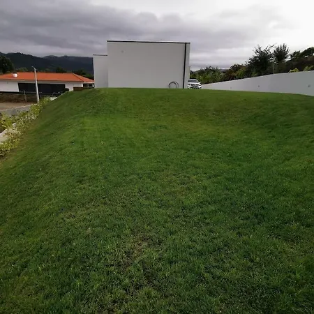 Care House - Geres Cela (Vieira do Minho, Braga)
